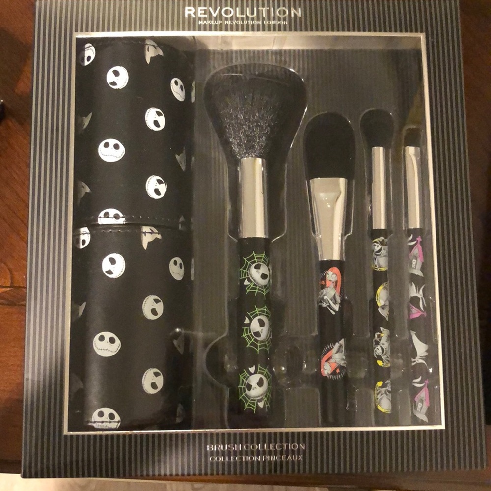 Revolution London Nightmare Before Christmas Brush